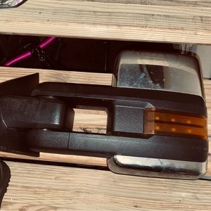 2016 gmc Sierra 1500 drivers tow mirror